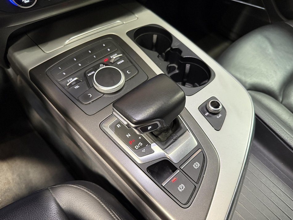 Audi Q7 3.0 TDi  Quattro