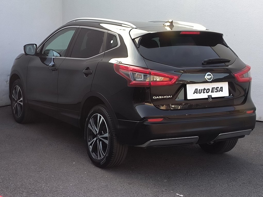 Nissan Qashqai 1.2 DIG-T N-Connecta