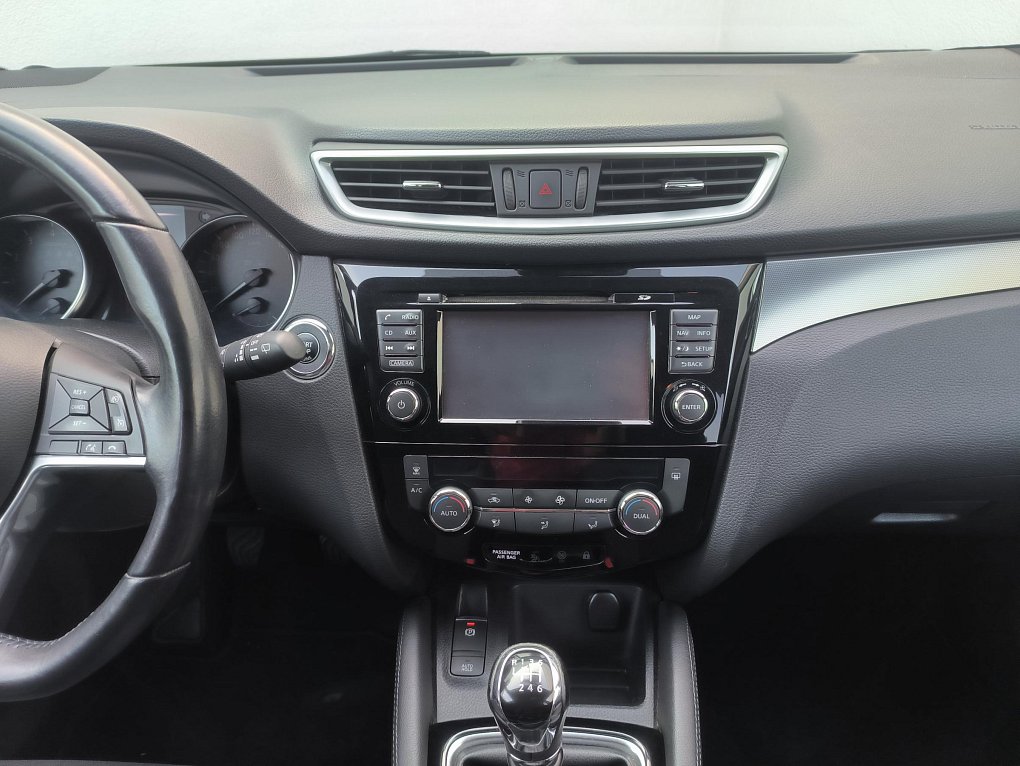 Nissan Qashqai 1.2 DIG-T N-Connecta