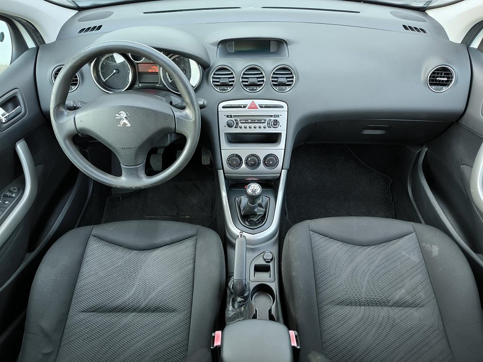 Peugeot 308 1.4i 