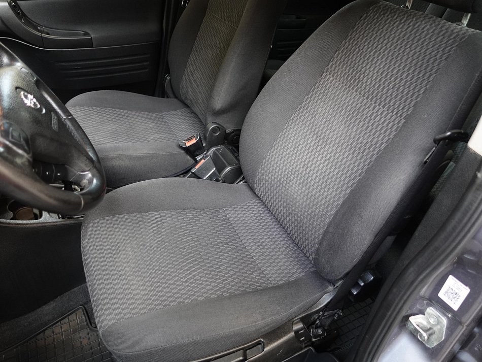 Opel Zafira 1.8 16V 