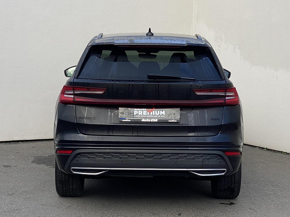 Škoda Kodiaq II 2.0 TDi SportLine 4x4, 7míst