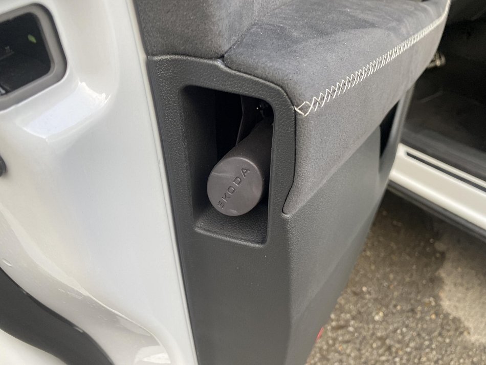 Škoda Kodiaq II 2.0 TDi SportLine 4x4, 7míst