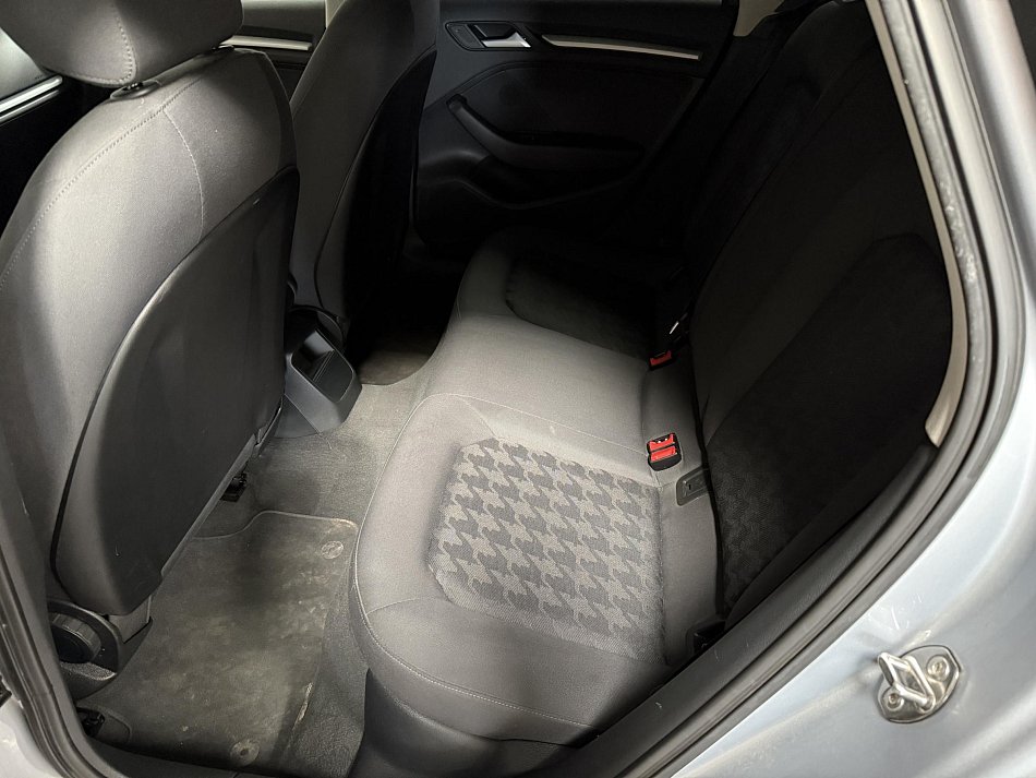 Audi A3 1.6TDi  Sportback