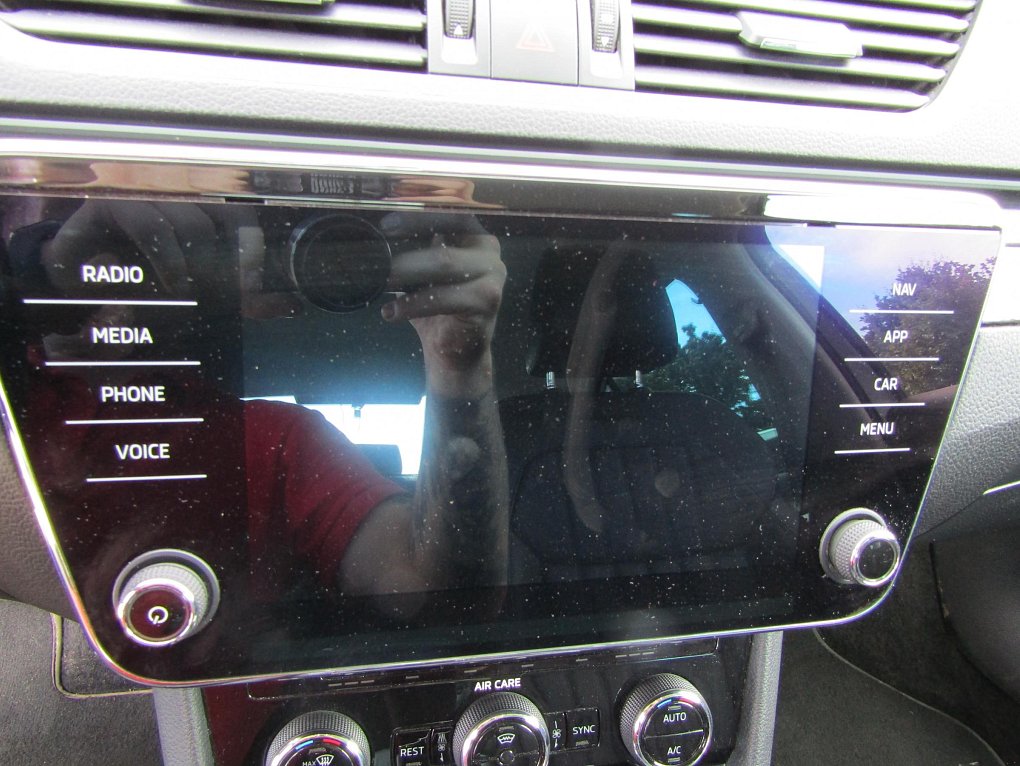 Škoda Superb III 2.0 TDi L&K 4x4