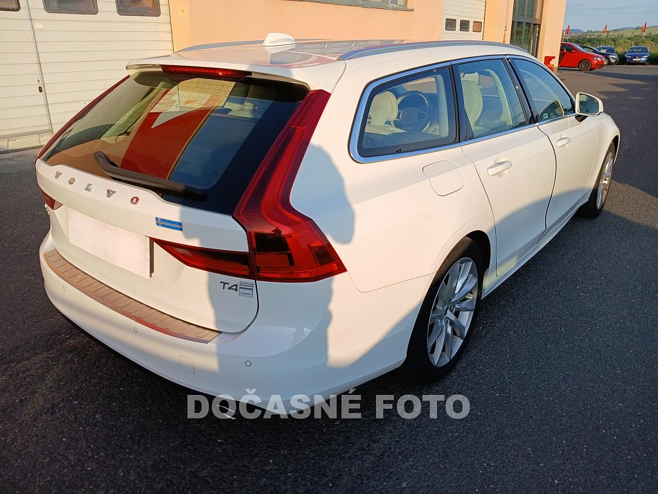 Volvo V90 2.0 i 