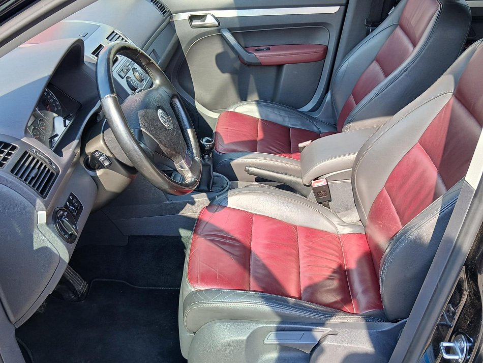 Volkswagen Touran 1.4TSi 