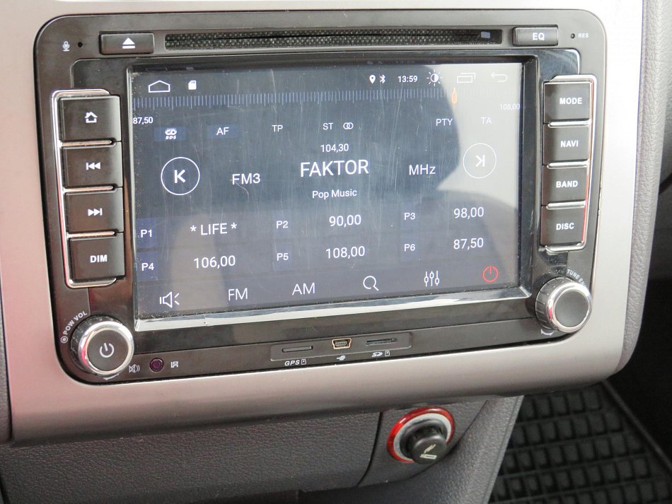 Volkswagen Touran 1.4 TSi CROSS