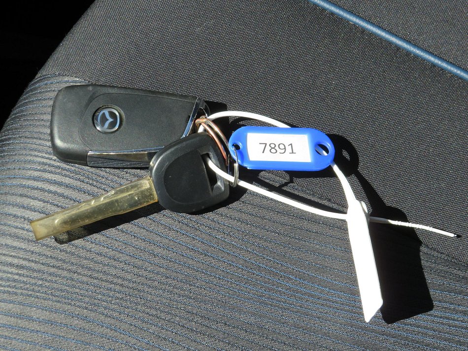 Mazda 5 2.0i 