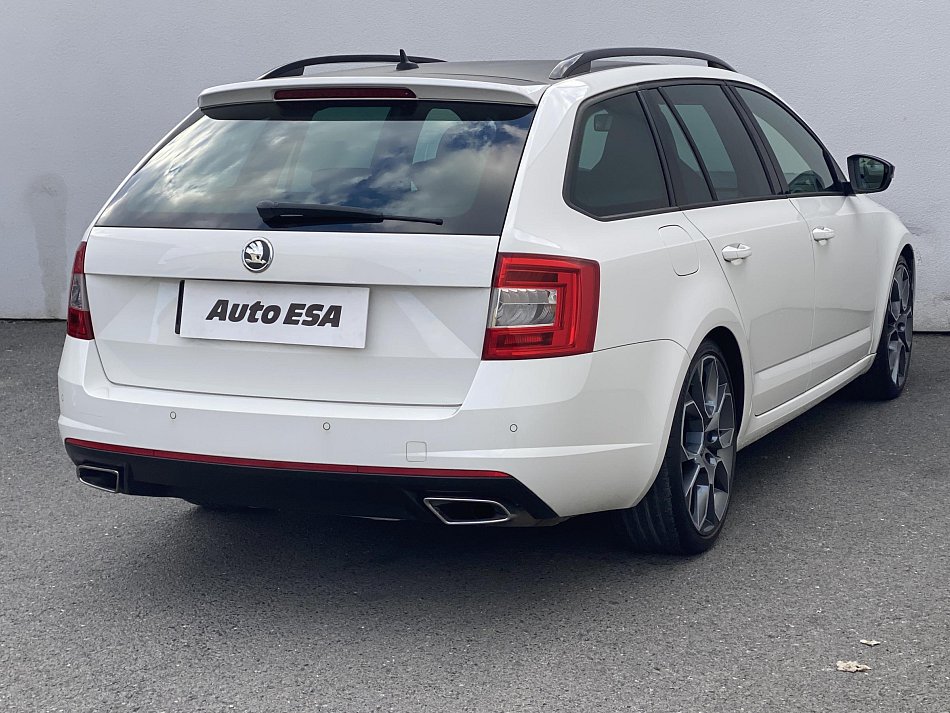 Škoda Octavia III 2.0 TSi RS