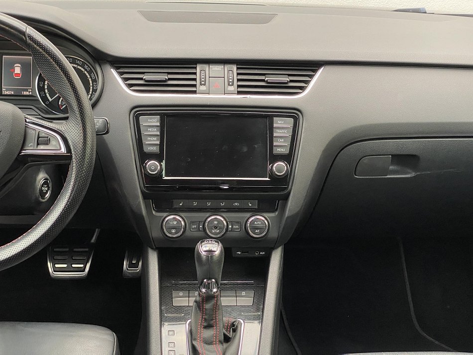 Škoda Octavia III 2.0 TSi RS