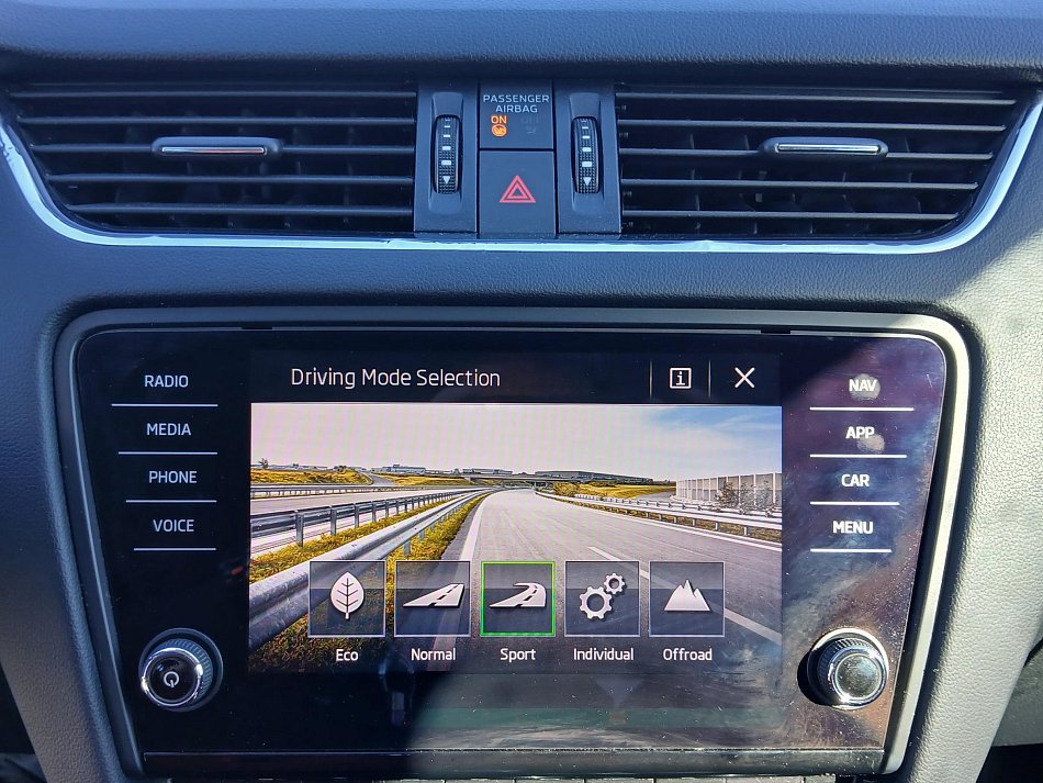 Škoda Octavia III 2.0 TDi Scout 4x4