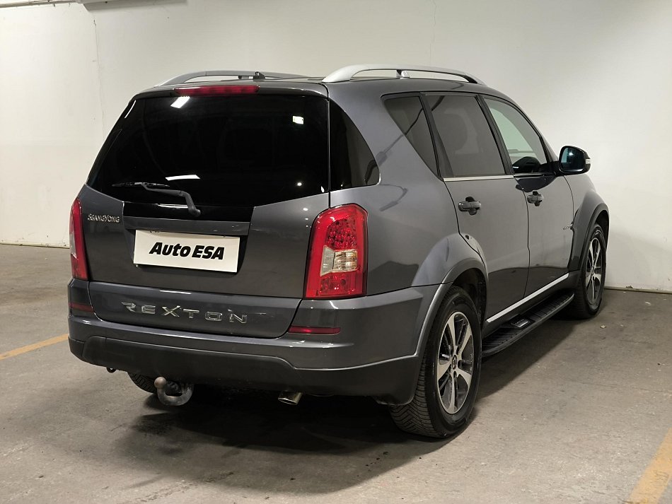 SsangYong Rexton 2.2 TD  RX220 e-XDi