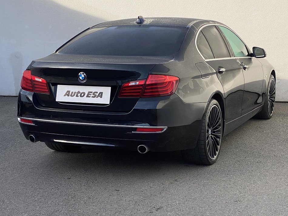 BMW Řada 5 3.0 D  535d