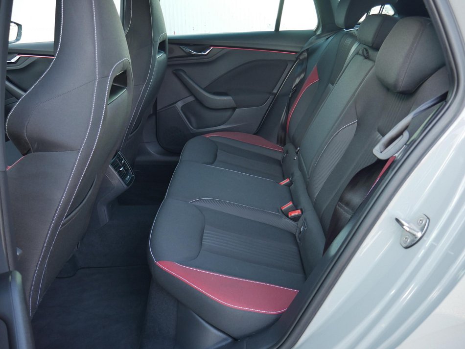 Škoda Scala 1.0 TSi Monte Carlo