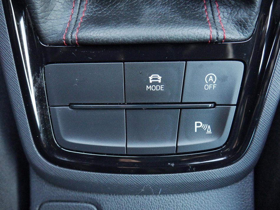 Škoda Scala 1.0 TSi Monte Carlo