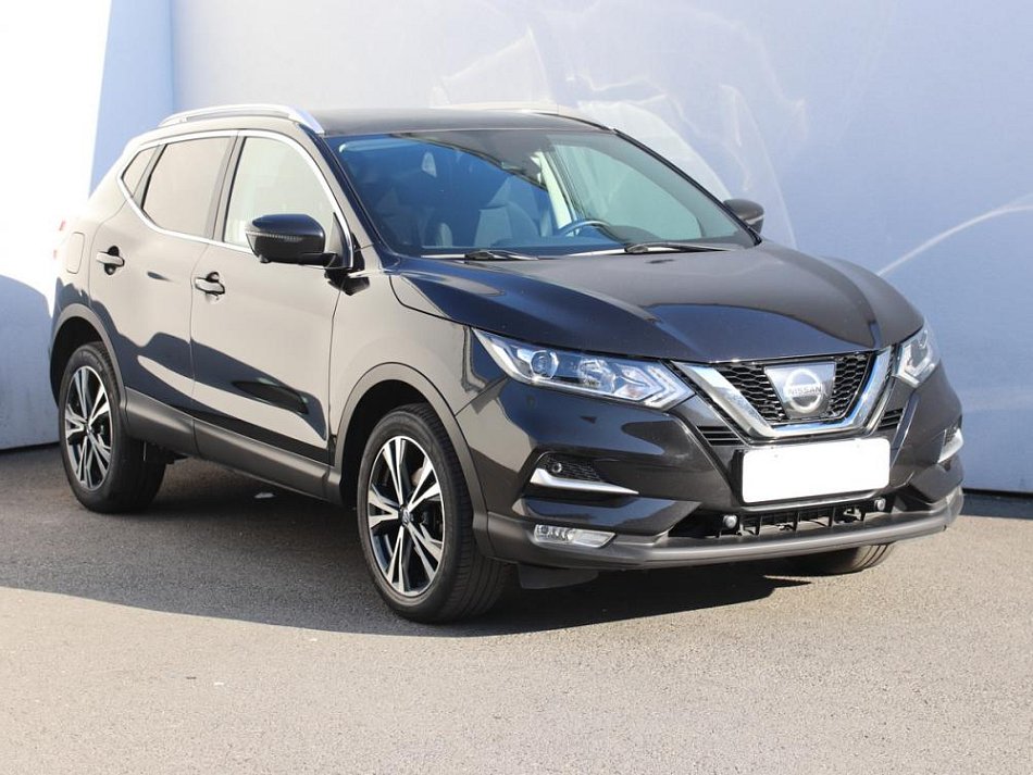 Nissan Qashqai 1.3 DiG-T N-Connecta 4x2