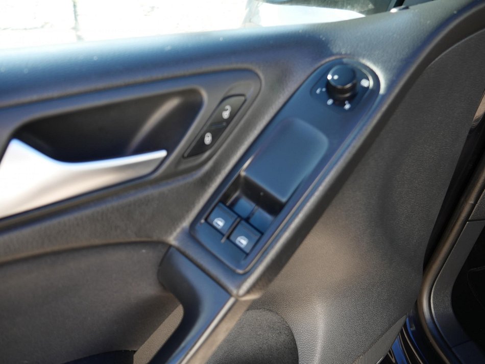 Volkswagen Golf 1.4TSI 