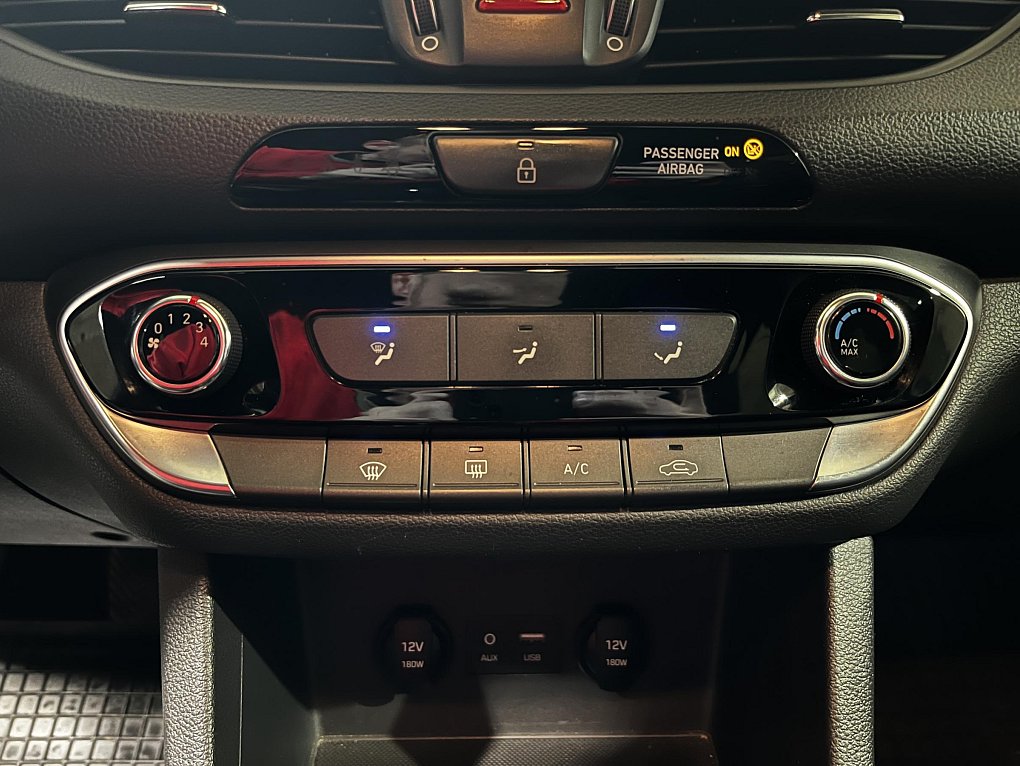 Hyundai I30 1.4 T-GDI 