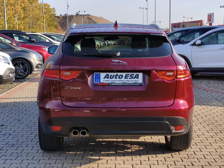 Jaguar F-Pace 2.0 TD4  4x4