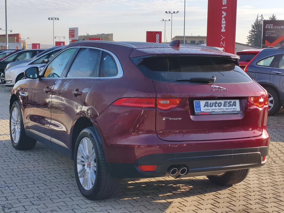 Jaguar F-Pace 2.0 TD4  4x4