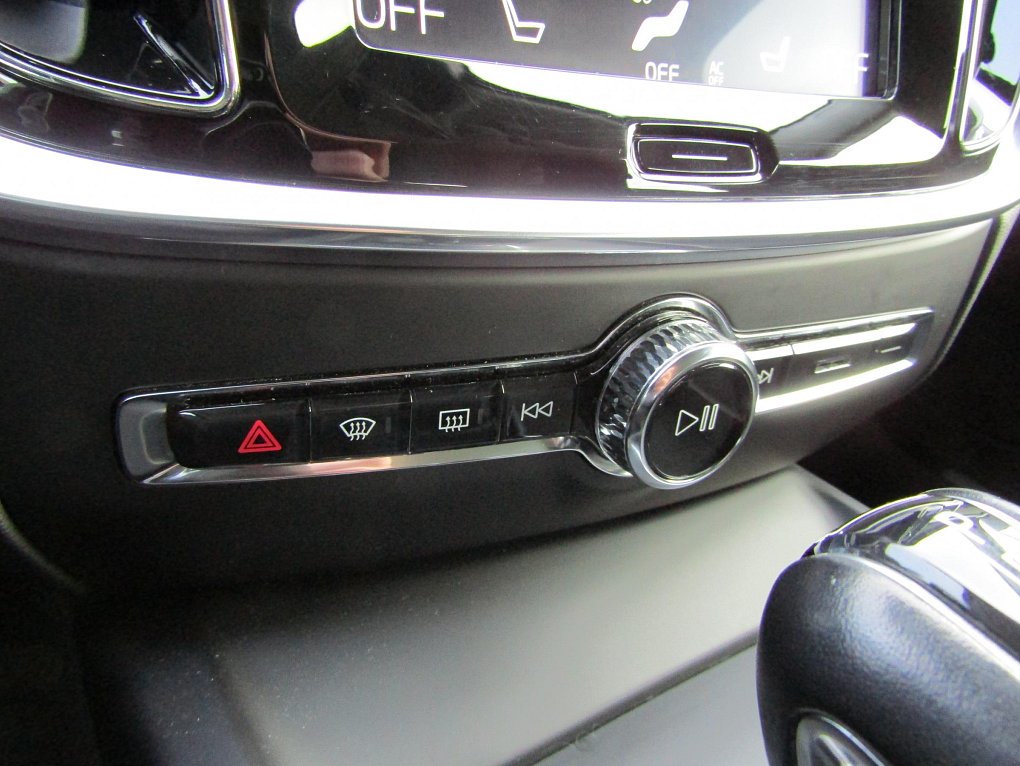 Volvo V60 2.0 D3 Momentum