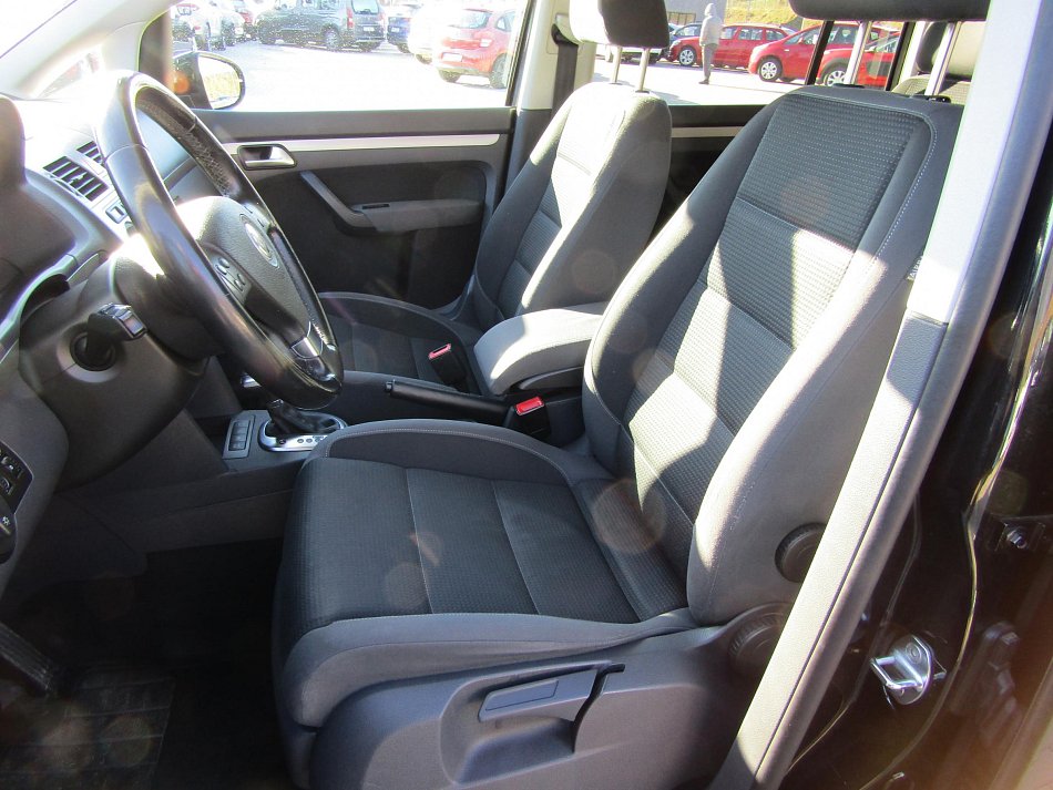 Volkswagen Touran 1.4 TSi 