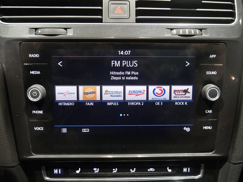 Volkswagen Golf 1.0 TSI 