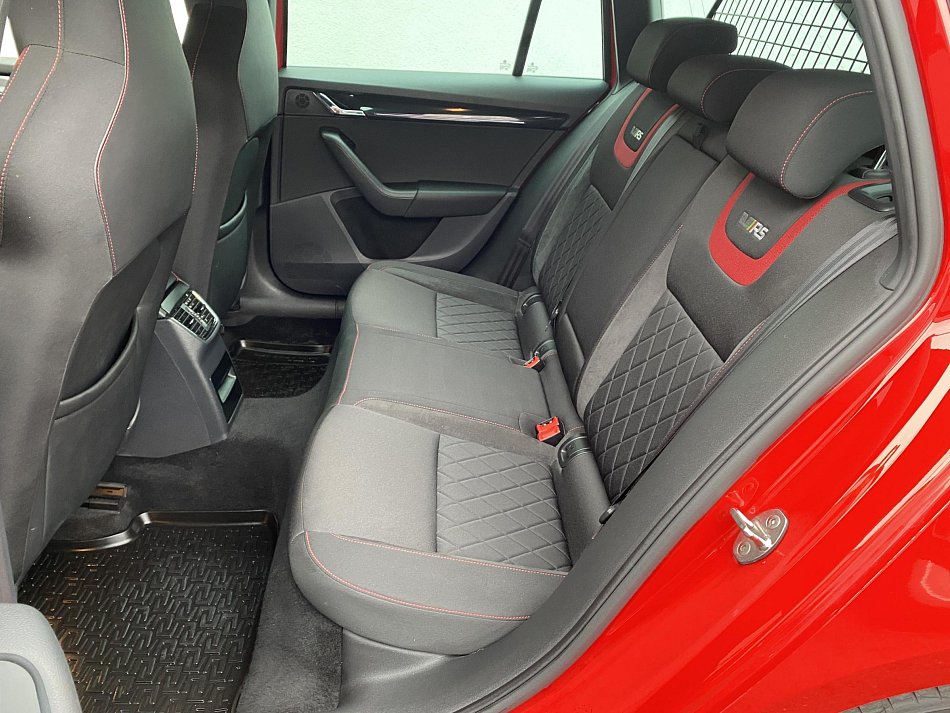 Škoda Octavia III 2.0 TDi RS 4x4