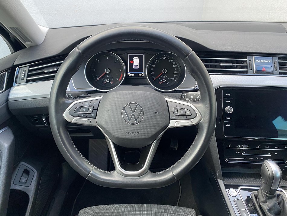 Volkswagen Passat 2.0 TDi Business