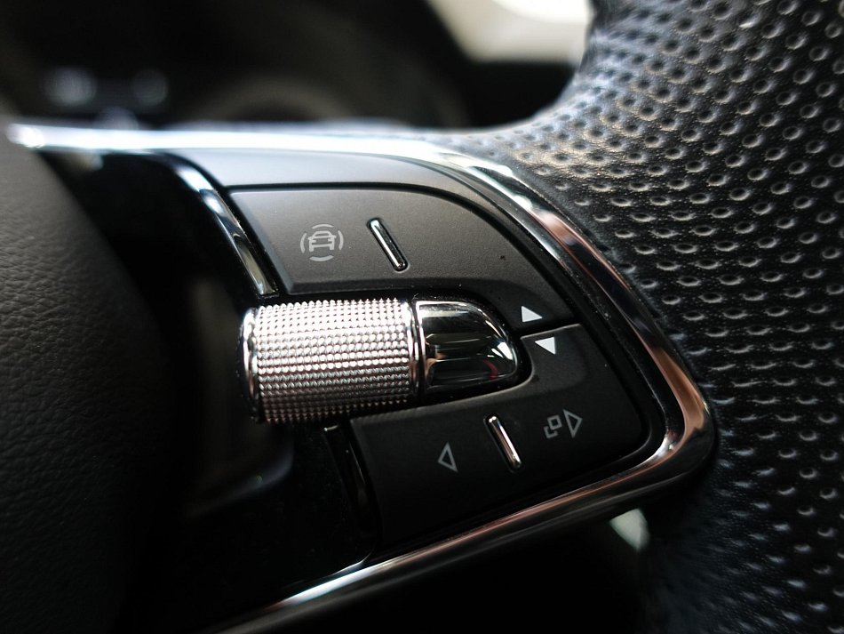 Škoda Kamiq 1.5 TSi Monte Carlo