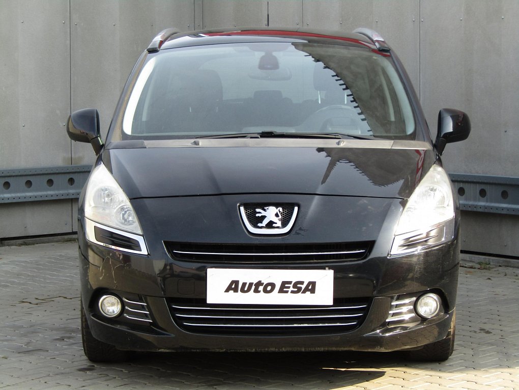 Peugeot 5008 2.0 HDi 