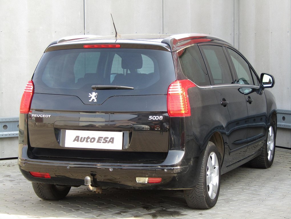 Peugeot 5008 2.0 HDi 