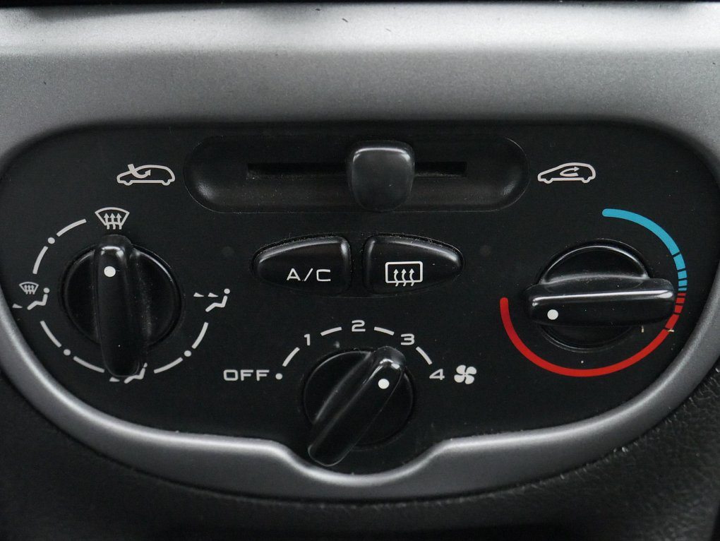 Peugeot 206 1.1i  SW