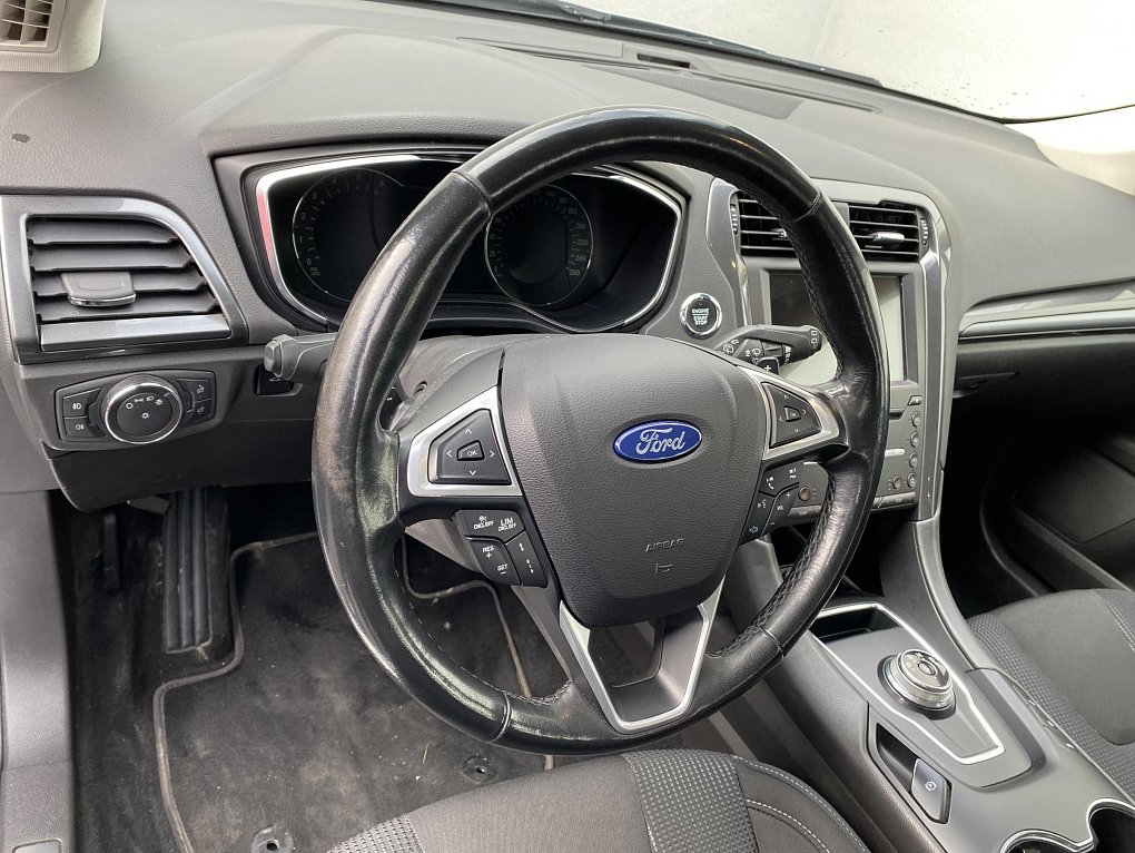 Ford Mondeo 2.0 TDCi Titanium AWD