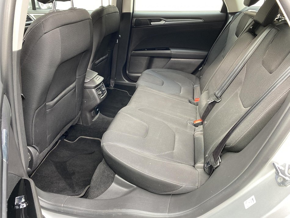 Ford Mondeo 2.0 TDCi Titanium AWD