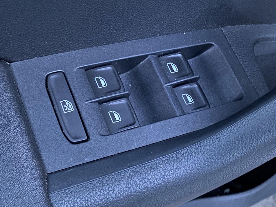 Škoda Octavia III 1.8 TSi Elegance