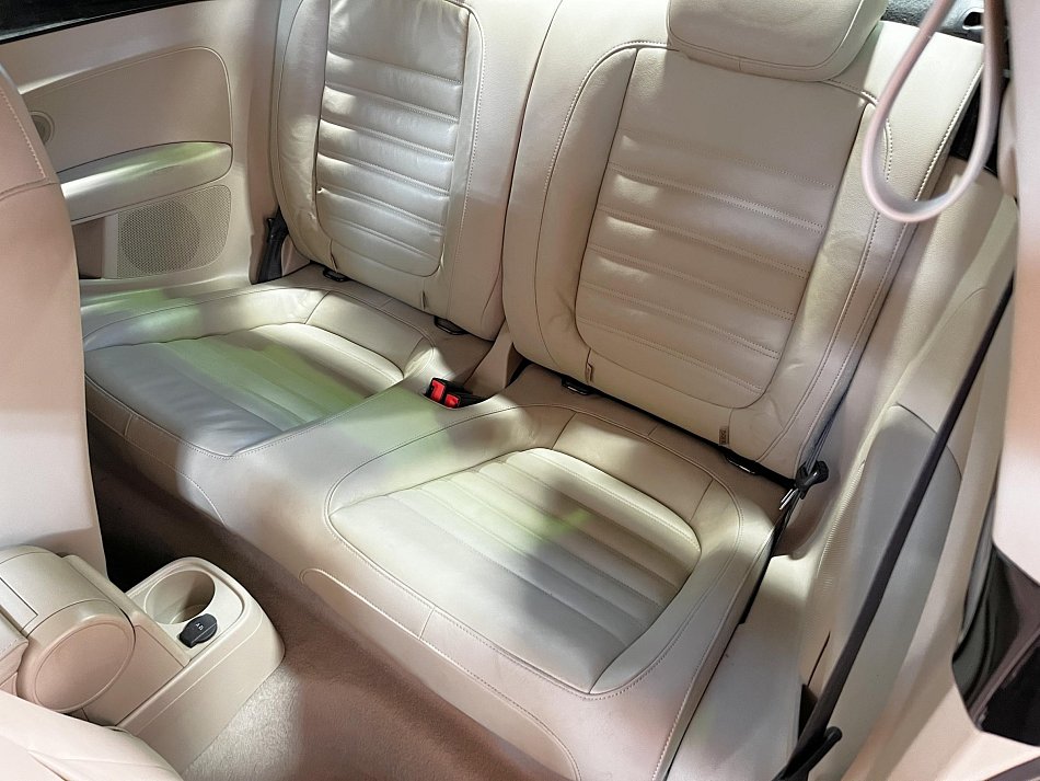 Volkswagen Beetle 1.6 TDi 