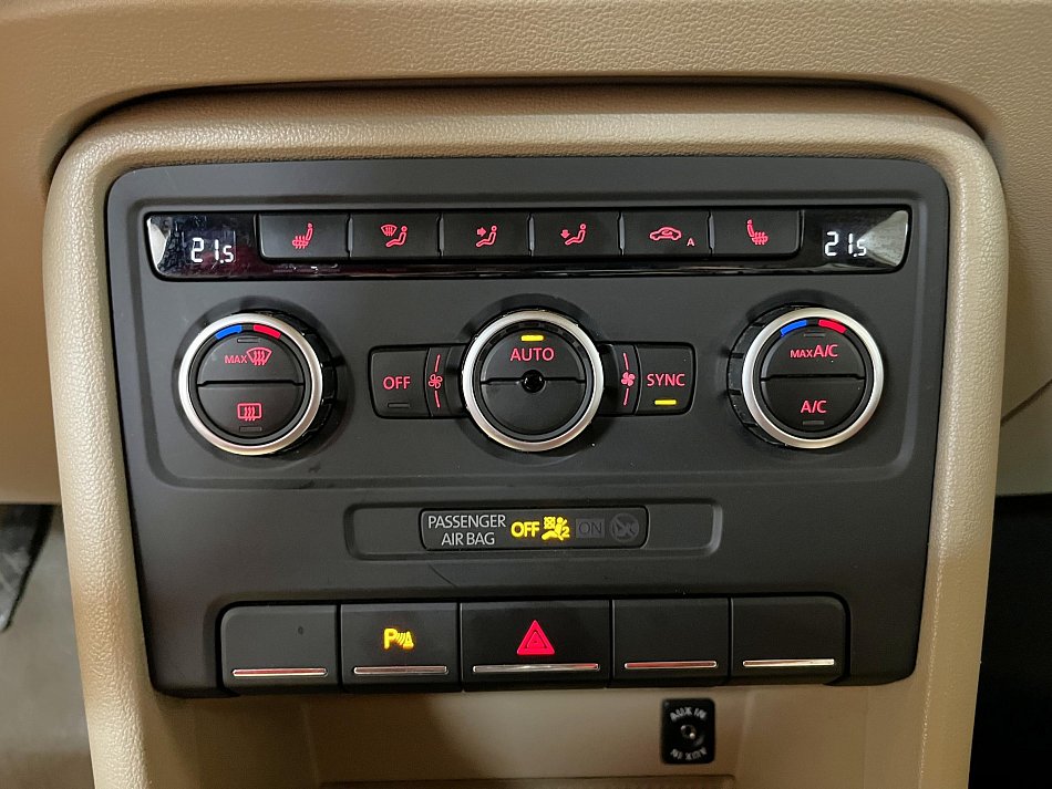 Volkswagen Beetle 1.6 TDi 