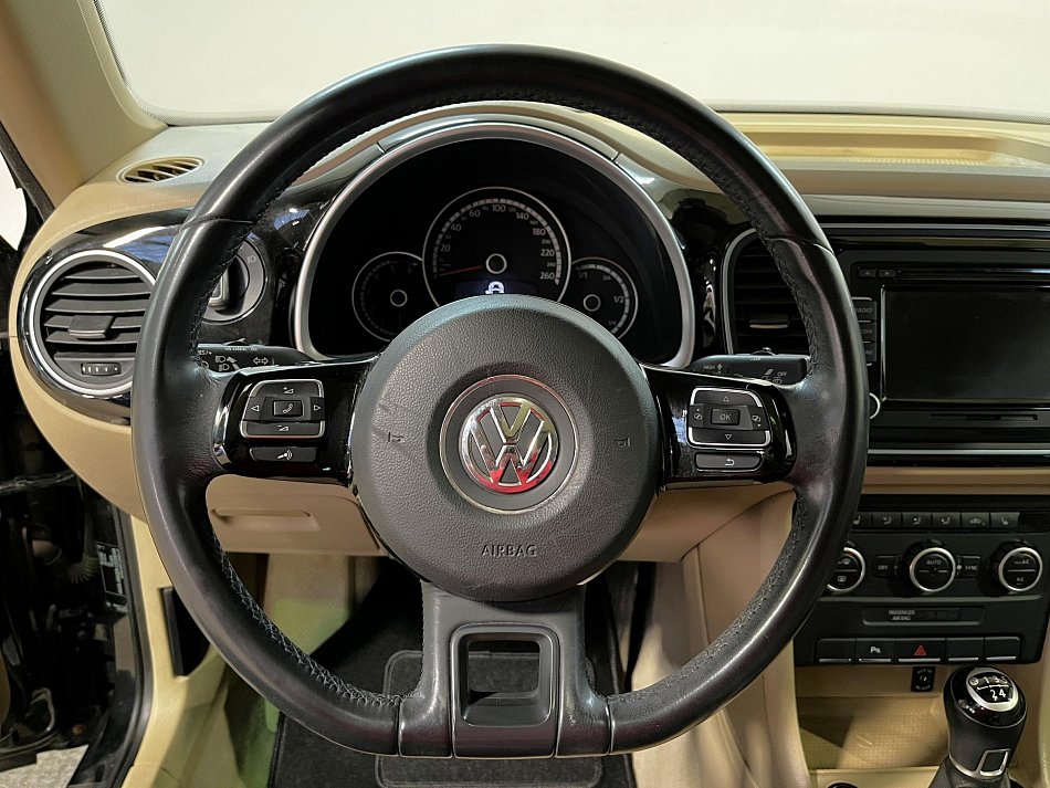 Volkswagen Beetle 1.6 TDi 