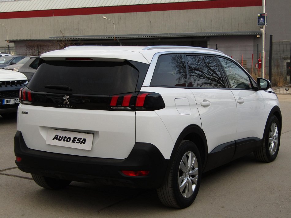 Peugeot 5008 1.6 HDi 