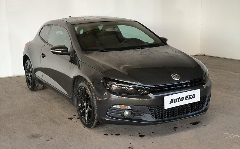 Volkswagen Scirocco 2.0 TDi 
