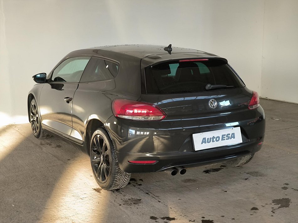 Volkswagen Scirocco 2.0 TDi 