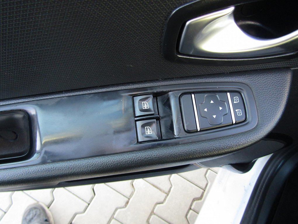 Renault Clio 1.5 DCi 