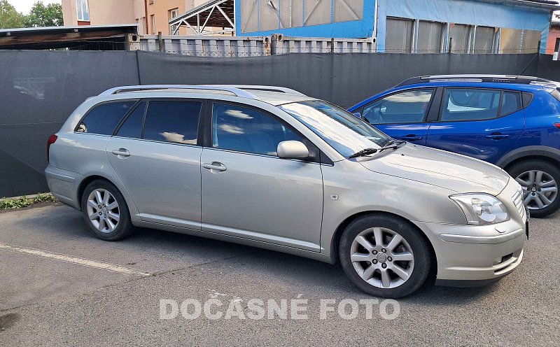 Toyota Avensis 2-2DCAI 