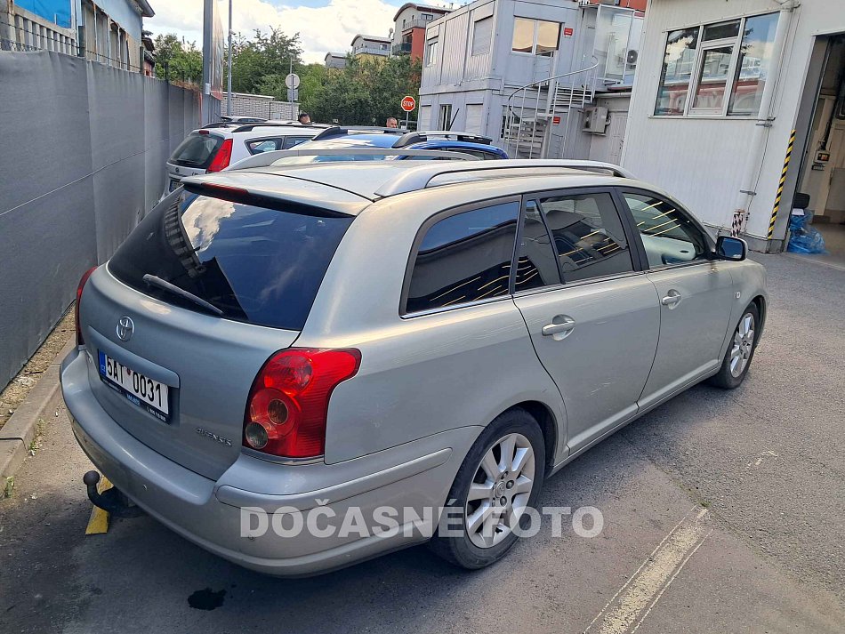 Toyota Avensis 2-2DCAI 
