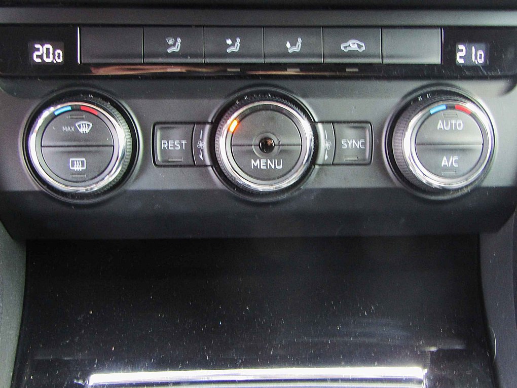 Škoda Superb III 1.6 TDi Ambition