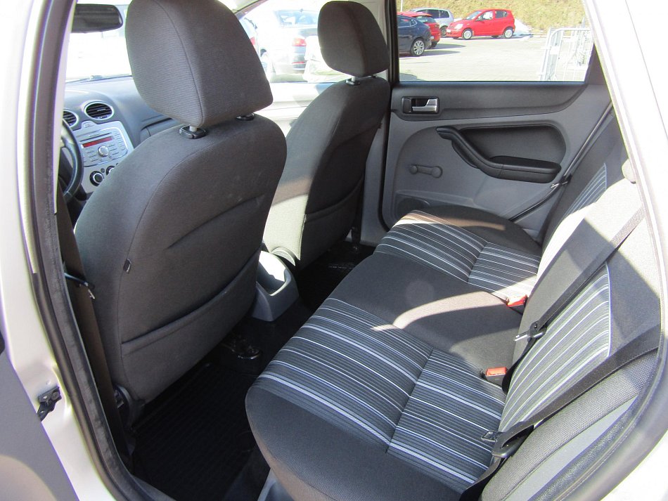Ford Focus 1.6 16V 