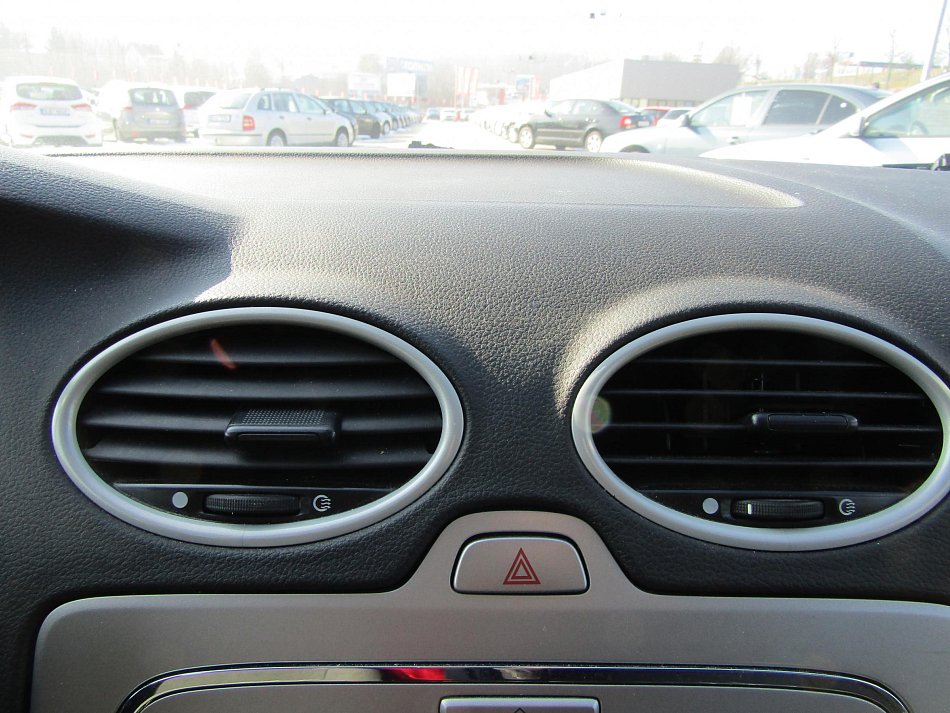 Ford Focus 1.6 16V 