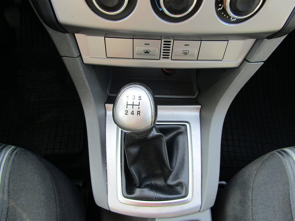 Ford Focus 1.6 16V 